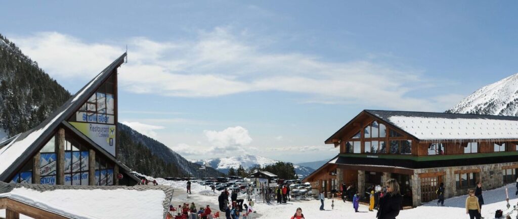 Esquiar en Vallter 2000 restaurantes de la estación